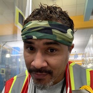 Meet your Posher, Leon